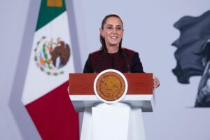 FOTOS Paquete Económico 2027 es responsable, garantiza el bienestar del pueblo, sin nuevos impuestos ni gasolinazos y mantiene incentivos del Plan México presidenta Claudia Sh (8)