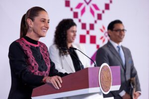 FOTOS Presidenta Claudia Sheinbaum resalta aprobación de 27 reformas constitucionales y 76 reformas legales que recuperan el sentido social y la soberanía en la Constitución ( (3)
