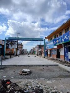 Piden-comerciante-sanción-a-constructora-por-calle-inconclusa-tras-7-meses-de-iniciada