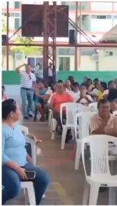 Político venido a menos 1