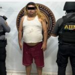 Tapachula. FGE Profr. Antonio Alfonso “N”, fue detenido por posesión de droga y pornografía infantil en la colonia San José Quinta.